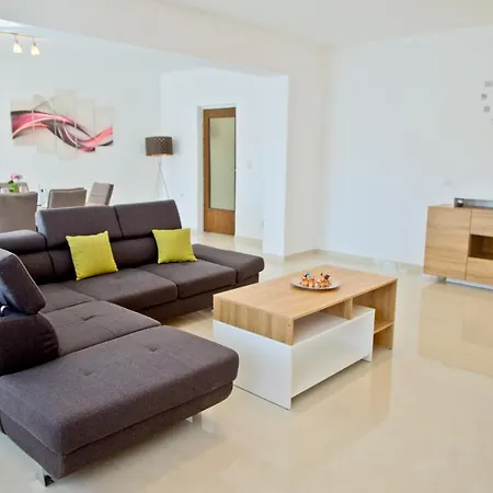 Apartamento Karolina - Oasis Pula