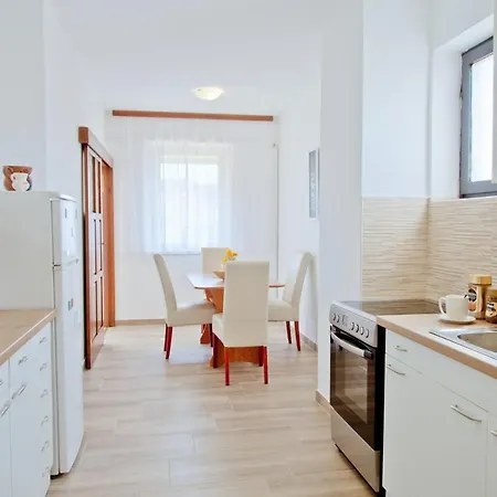Karolina - Oasis With Free Parking