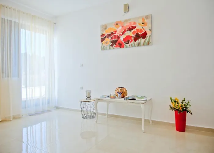 Karolina - Oasis * Pula