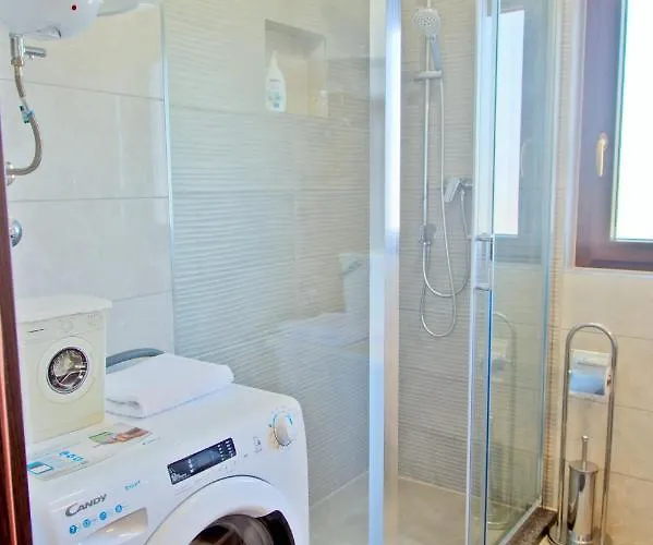 Karolina - Oasis Apartman Pula