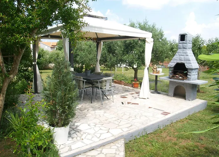 Karolina - Oasis Apartment *